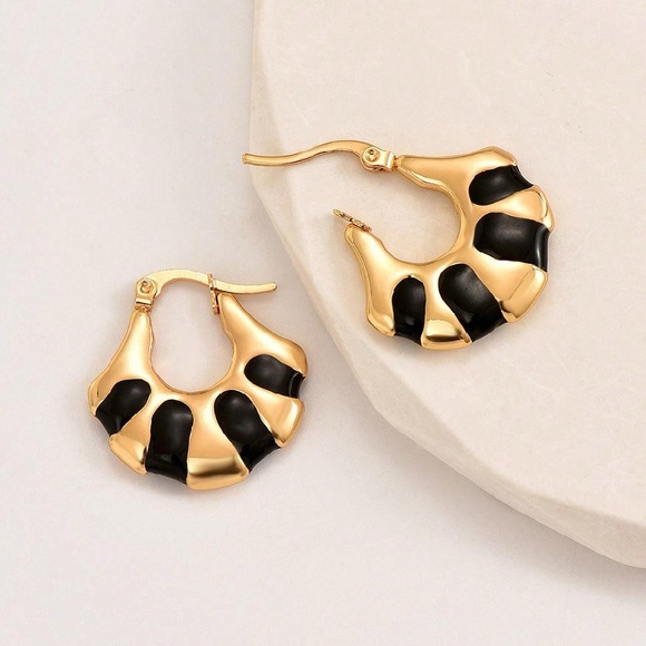 18K Gold Plated Chunky Hoop Earrings*Enamel Earrings*Vintage Earrings*ML - Picture 7 of 7